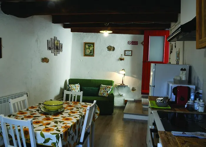 Nonnamelia Apartman Nasino